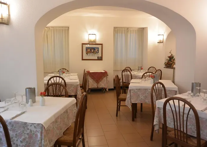 酒店 潘森酒店 *